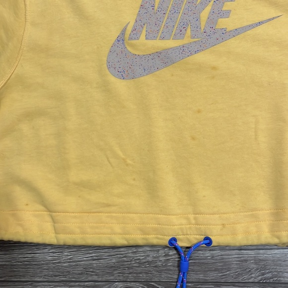 Nike crop sweatshirt - Picture 4 of 4